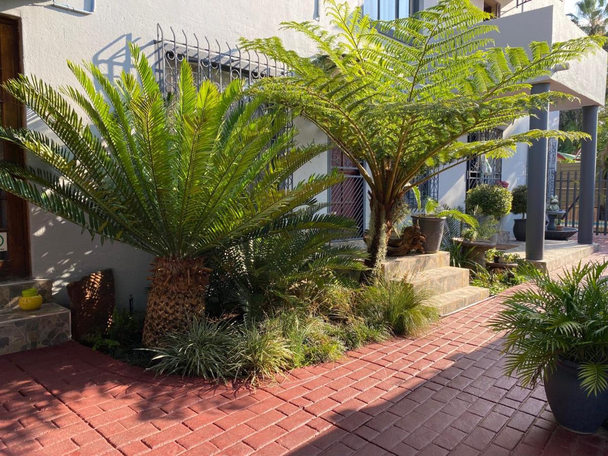 Christa'S Place 897 Pretoria-Noord エクステリア 写真