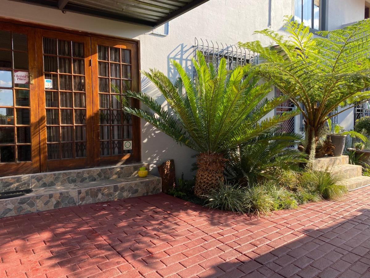 Christa'S Place 897 Pretoria-Noord エクステリア 写真